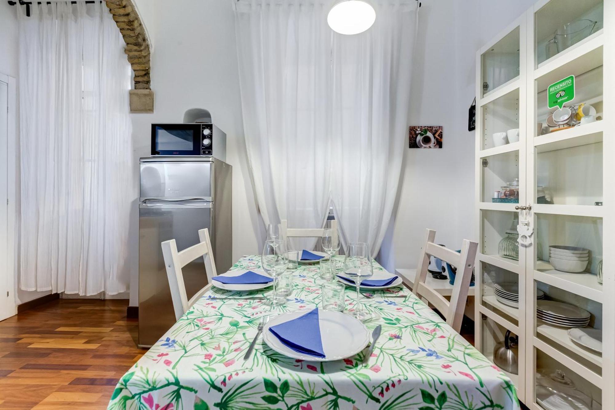 Centro Roma Trastevere Lovely House Екстер'єр фото